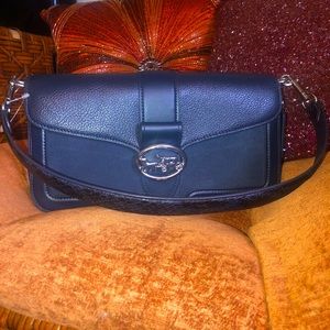 COACH Georgie Shoulder Bag